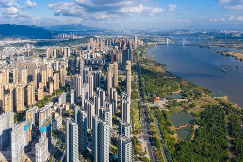 福建日報頭版聚焦！閩侯：一座崛起的現(xiàn)代化濱江活力新城